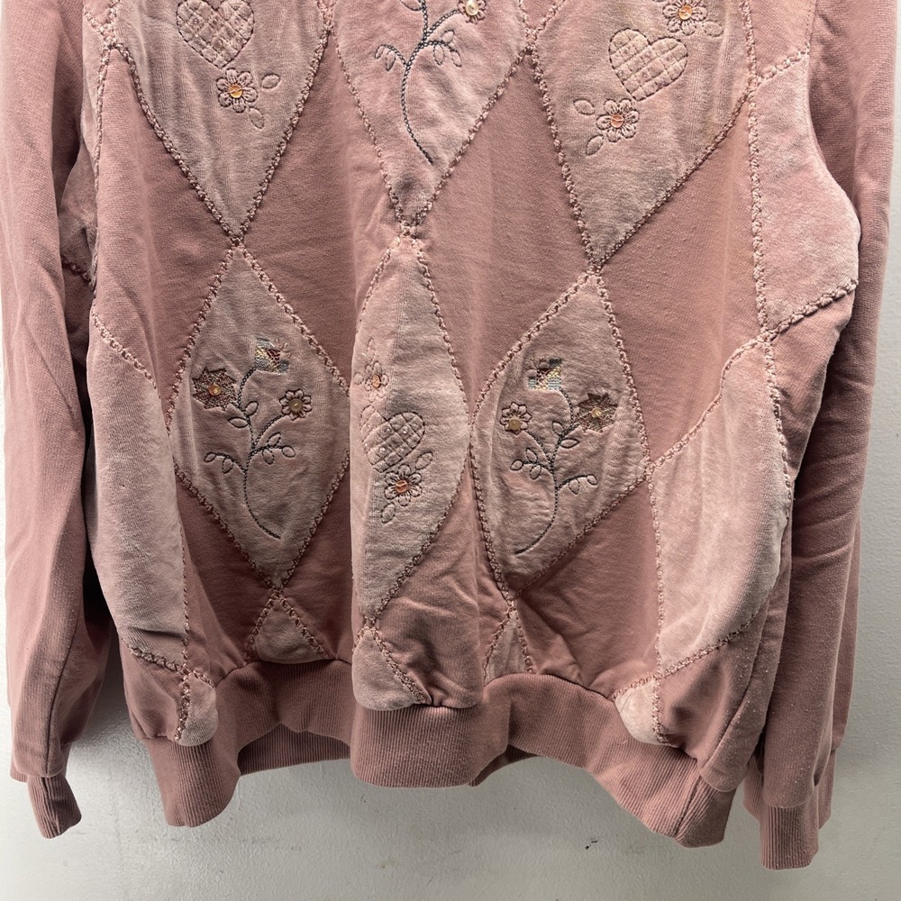 Vintage Women's L Patchwork Heart Valentines Floral Pink Collared Sweatshirt - Picture 4 of 12